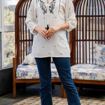 Women Pure Cotton Embroidered White Kurta